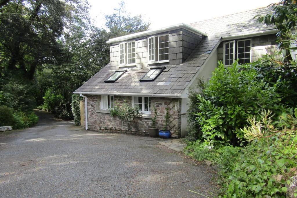 Lovely Spacious Cottage Near The Coast St Austell Exterior foto